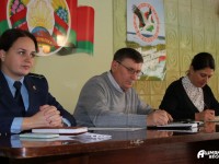 Главный правовой инспектор труда Гродненской областной организации БПРЗ Валентина Таврель провела правовой прием в Ошмянах