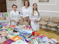 Коллектив БСМП города Гродно помог собрать ранцы детям из многодетных, неполных и малоимущих семей
