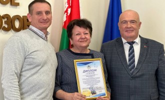 В Гродно наградили медицинские «первички», которые лучше других ведут общественный контроль за охраной труда